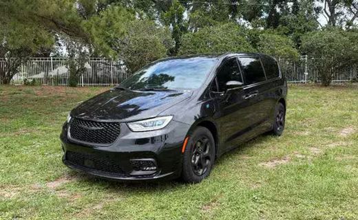 2022 Chrysler Pacifica Limited