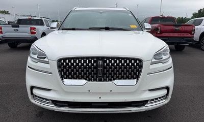 2020 Lincoln Aviator Black Label