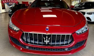 2018 Maserati Ghibli Base