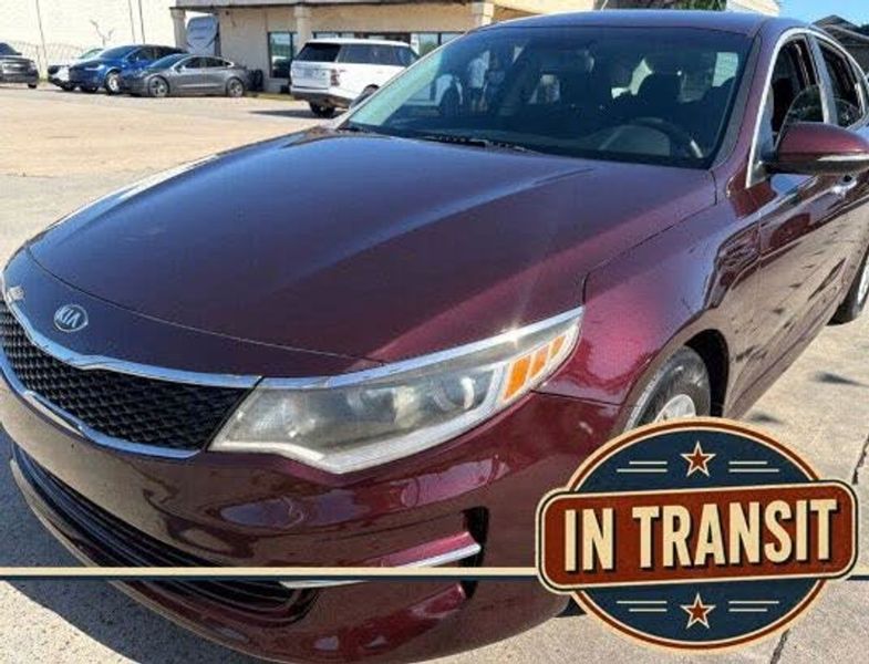2018 Kia Optima — a typically priced live listing
