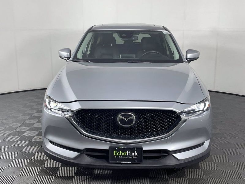 2017 Mazda CX-5 — a typically priced live listing
