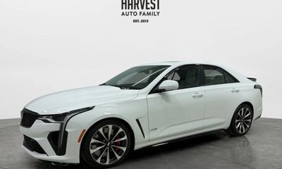 2022 Cadillac CT4