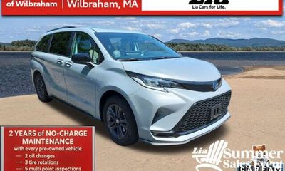 2025 Toyota Sienna XSE