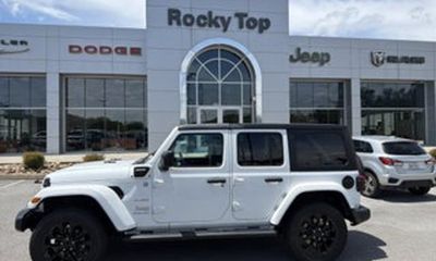 2023 Jeep Wrangler Sahara