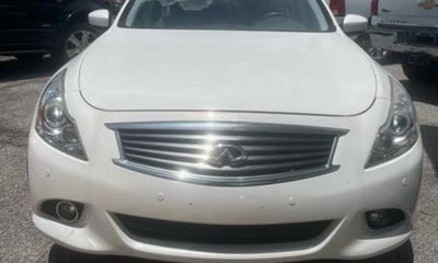 2015 Infiniti Q40 Base