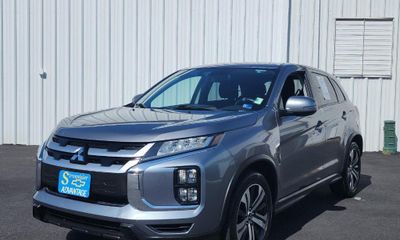 2020 Mitsubishi Outlander Sport SE