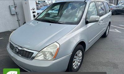 2012 Kia Sedona GL