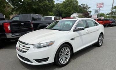 2019 Ford Taurus Limited