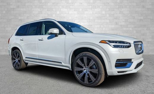 2023 Volvo XC90 Plus Bright
