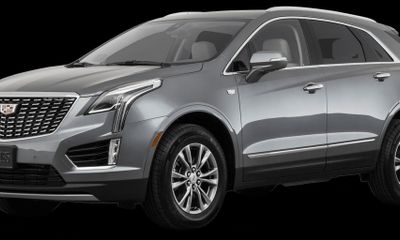2022 Cadillac XT5 Premium Luxury