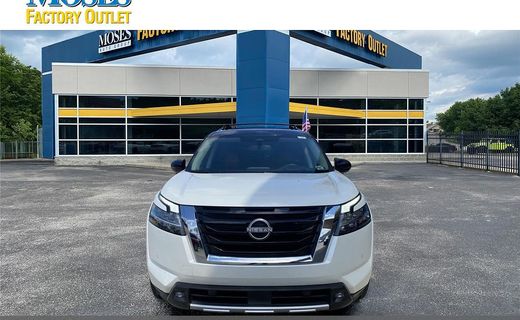2022 Nissan Pathfinder Platinum
