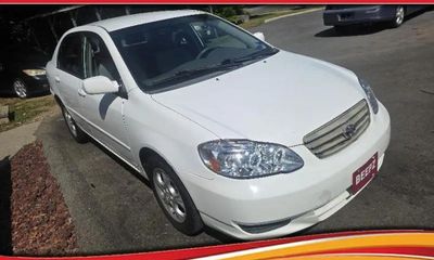 2004 Toyota Corolla CE