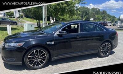 2018 Ford Taurus SEL