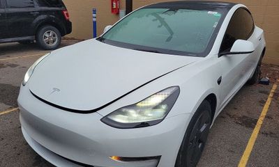 2022 Tesla Model 3 Long Range