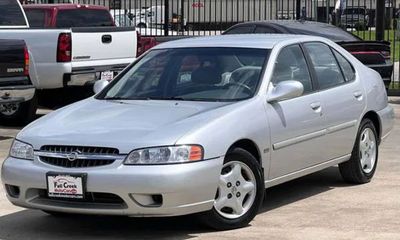 2001 Nissan Altima GXE Limited Edition