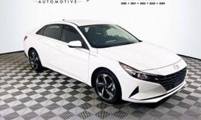 2023 Hyundai Elantra SEL W Convenience