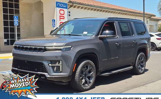 2026 Jeep Grand Wagoneer Base