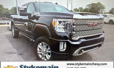 2023 GMC Sierra HD Denali