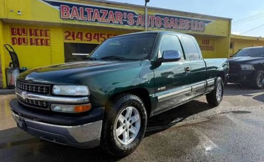 2002 Chevrolet Silverado LS
