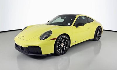 2025 Porsche 911