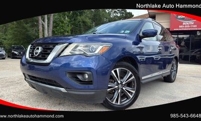 2017 Nissan Pathfinder S