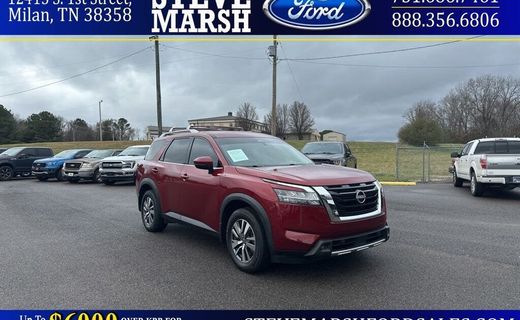 2023 Nissan Pathfinder SL