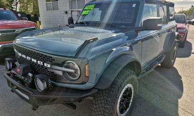 2022 Ford Bronco Base Big Bend