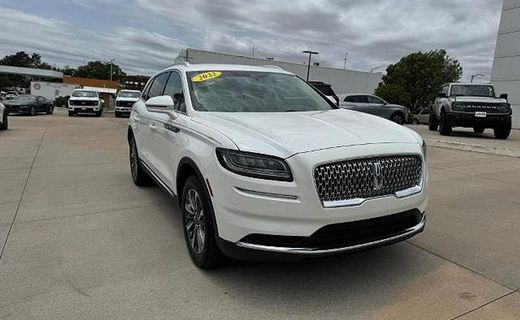 2022 Lincoln Nautilus Standard