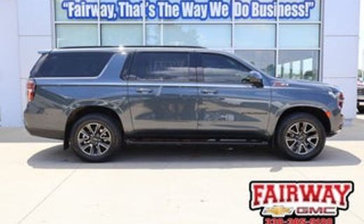 2023 Chevrolet Suburban LT