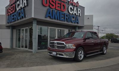 2016 Ram 1500 SLT