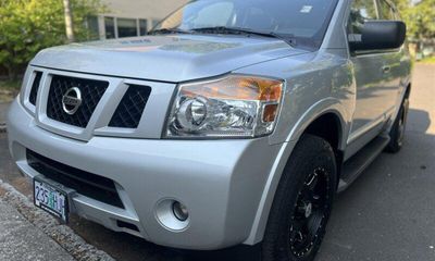 2015 Nissan Armada SV
