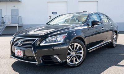 2016 Lexus LS 460