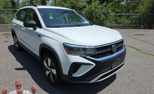 2023 Volkswagen Taos 4MOTION S