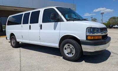2024 Chevrolet Express LT EXT