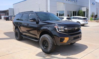 2026 Ford Expedition Tremor