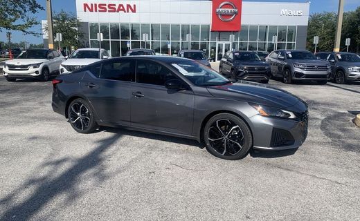 2024 Nissan Altima SR