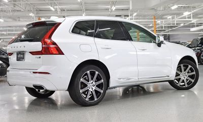2019 Volvo XC60 Inscription