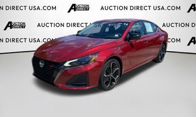 2023 Nissan Altima SR