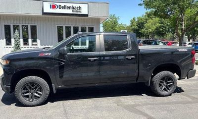 2022 Chevrolet Silverado LTD Trail Boss Custom