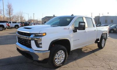 2023 Chevrolet Silverado HD LT