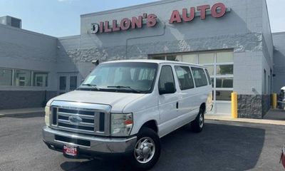 2010 Ford E-350 E 350 XLT