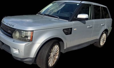 2013 Land Rover Range Sport HSE