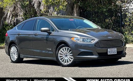 2016 Ford Fusion S
