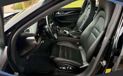 2018 Porsche Panamera 4S