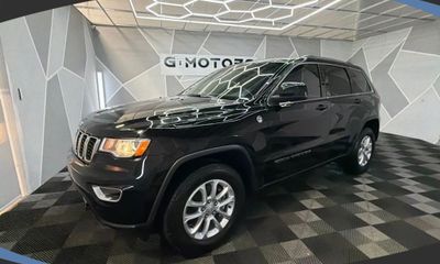 2021 Jeep Grand Cherokee Laredo