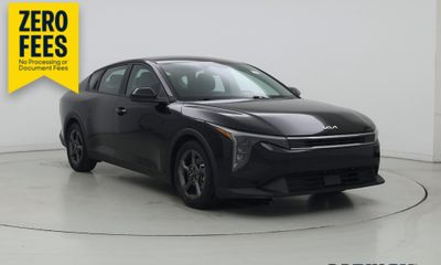 2025 Kia K4 LX LXS