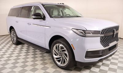 2026 Lincoln Navigator L Premier