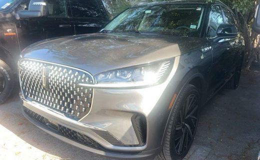 2025 Lincoln Aviator Reserve