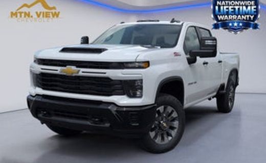 2026 Chevrolet Silverado HD Custom