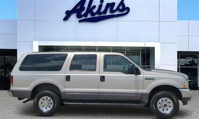 2004 Ford Excursion XLT